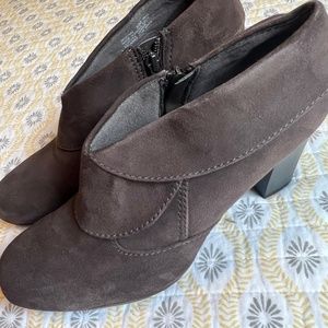 Clarks booties size 10